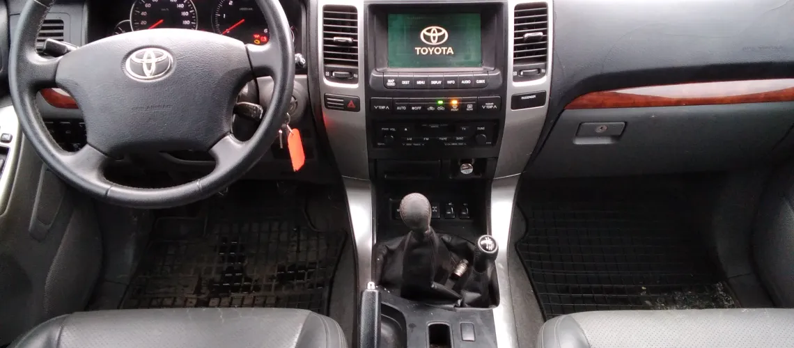 TOYOTA LAND CRUISER KDJ 120 3.0 D4D 166 VXV