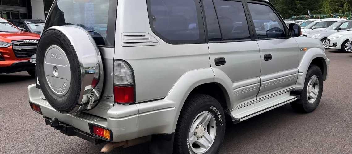 TOYOTA LAND CRUISER 90 3.0 TD-4D 5P