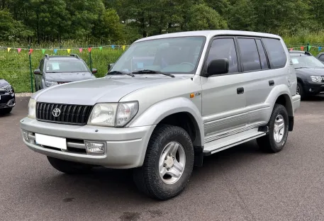 TOYOTA LAND CRUISER 90 3.0 TD-4D 5P