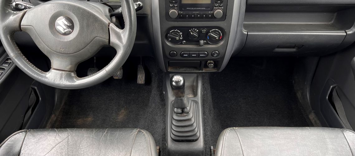 SUZUKI JIMNY 1.5 DDIS SERIE SPECIALE