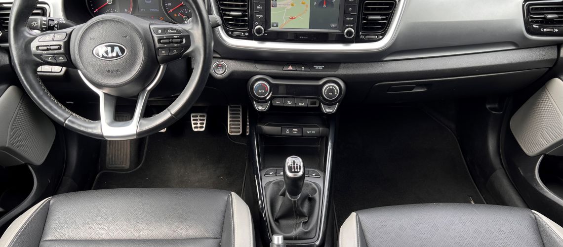KIA STONIC 1.6 CRDi 115CH ISG PREMIUM