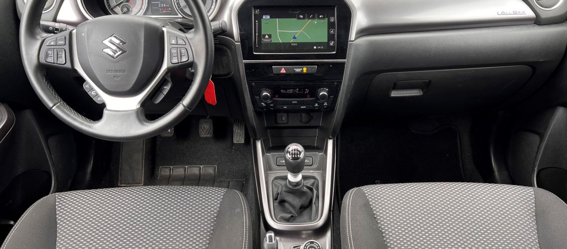 SUZUKI VITARA 1.4 HYBRID PRIVILEGE ALLGRIP