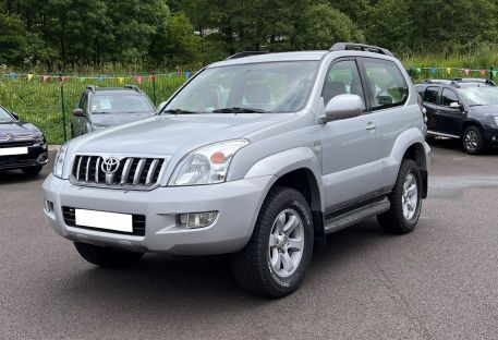 TOYOTA LAND CRUISER 3.0 D-4D 165CH VX 3P