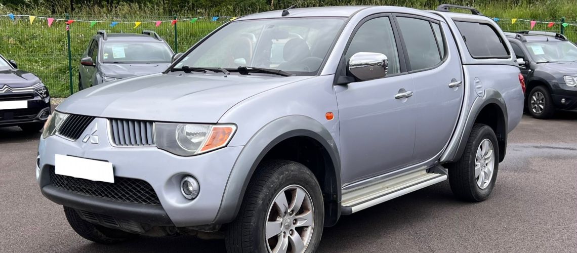 MITSUBISHI L200 2.5 DID 136CH DOUBLE CABINE