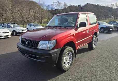 TOYOTA LANDCRUISER KZJ90 3.0D4D 163CH GX
