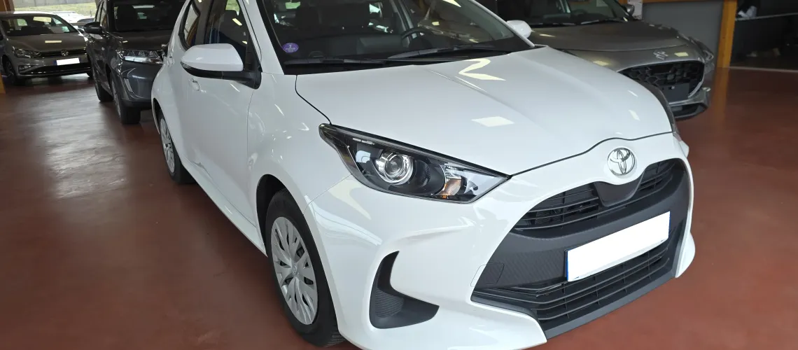 TOYOTA YARIS HYBRID 1.5 116CH DYNAMIC BUSINESS
