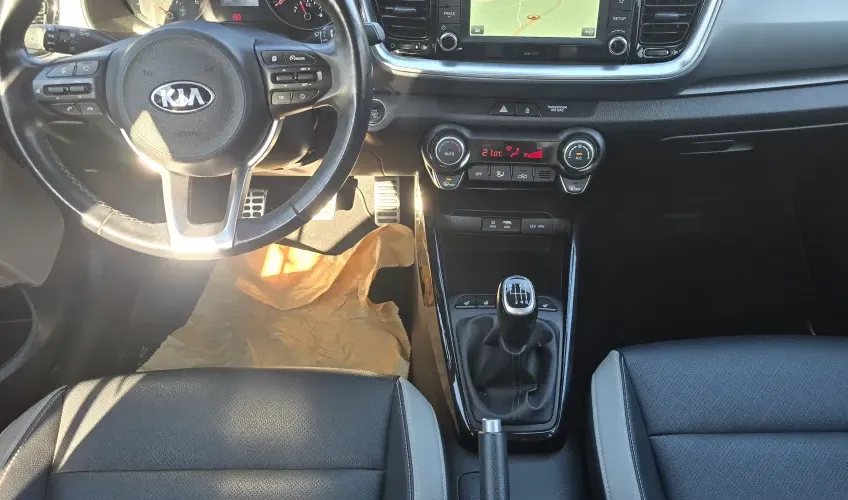 Kia Stronic 1.6CRDI PREMIUM