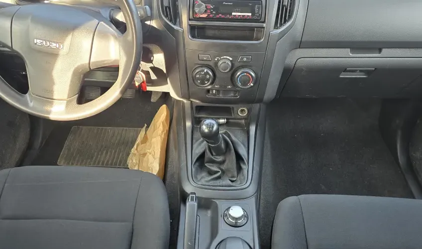 Isuzu D-Max 1.9D  DOUBLE CABINE