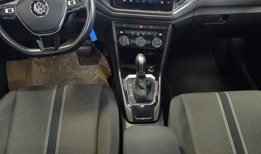 Volkswagen T-ROC DSG7 LOUNGE